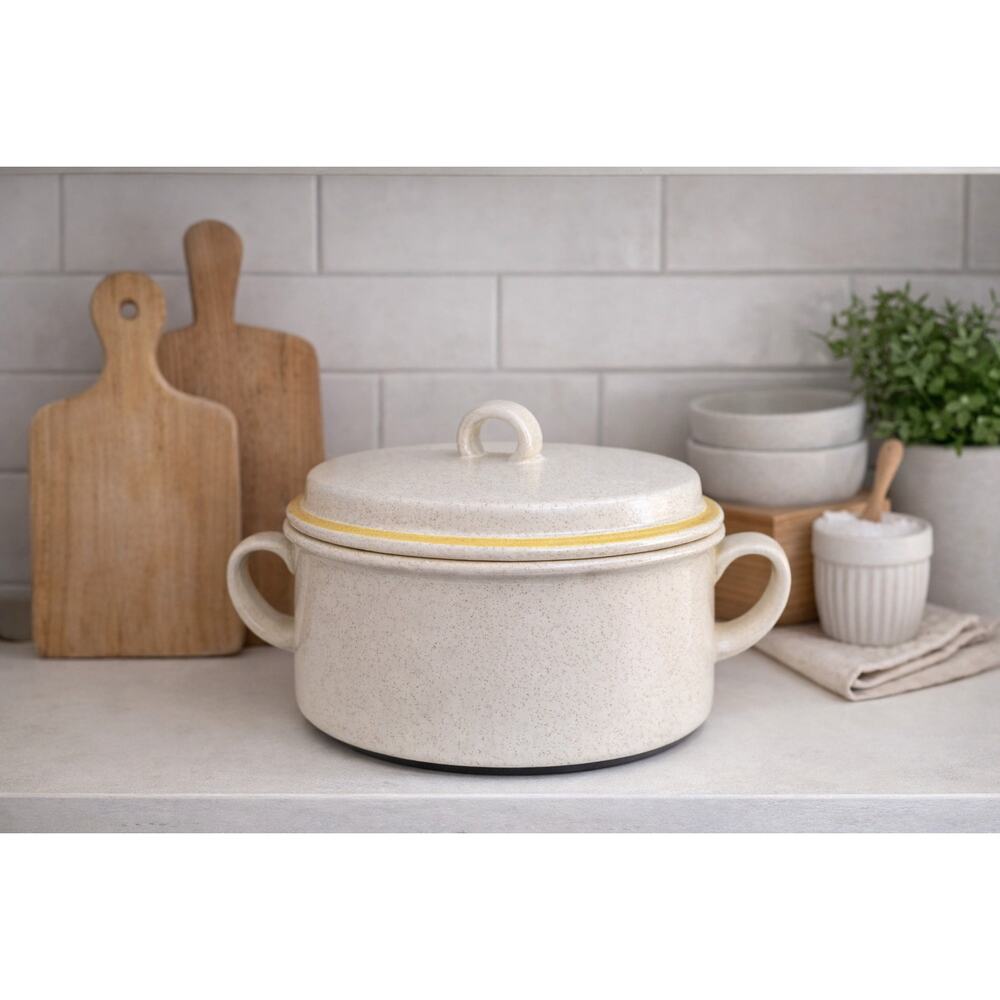 Hearthside Garden Festival, yellow stoneware, Japan 70s/80s -casserole